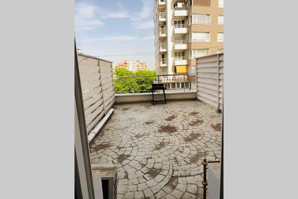 소피아 Large Studio In Studentski Grad With Huge Terrace 아파트